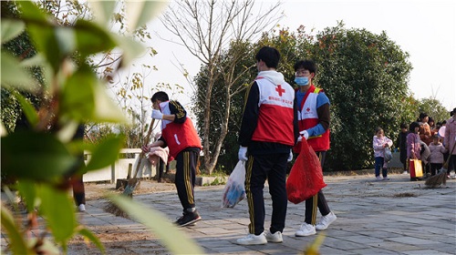 rBAVHF_gWs-AdQ1oAAIb4TTopGg926.jpg